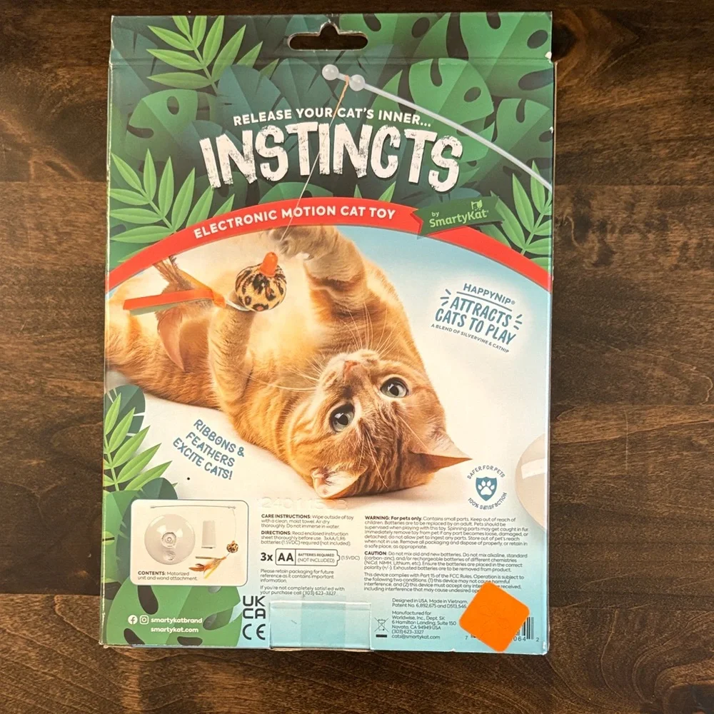 Instincts by Smarty Kat Electronic Motion Cat Toy - Automated, Twirls and Spins!